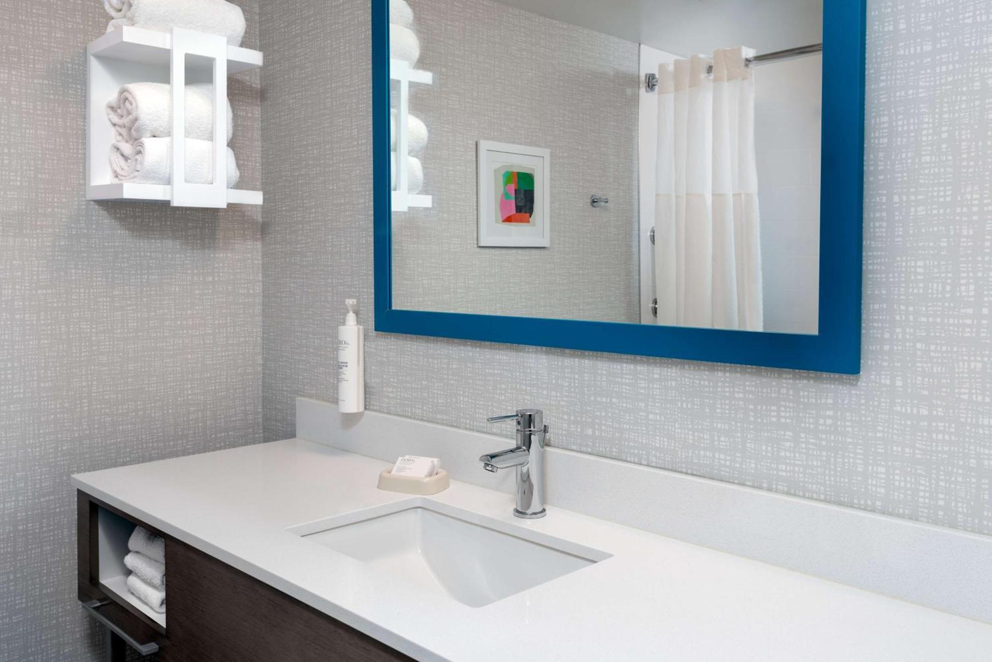 Hampton Inn Hartford Airport Windsor Locks Eksteriør billede
