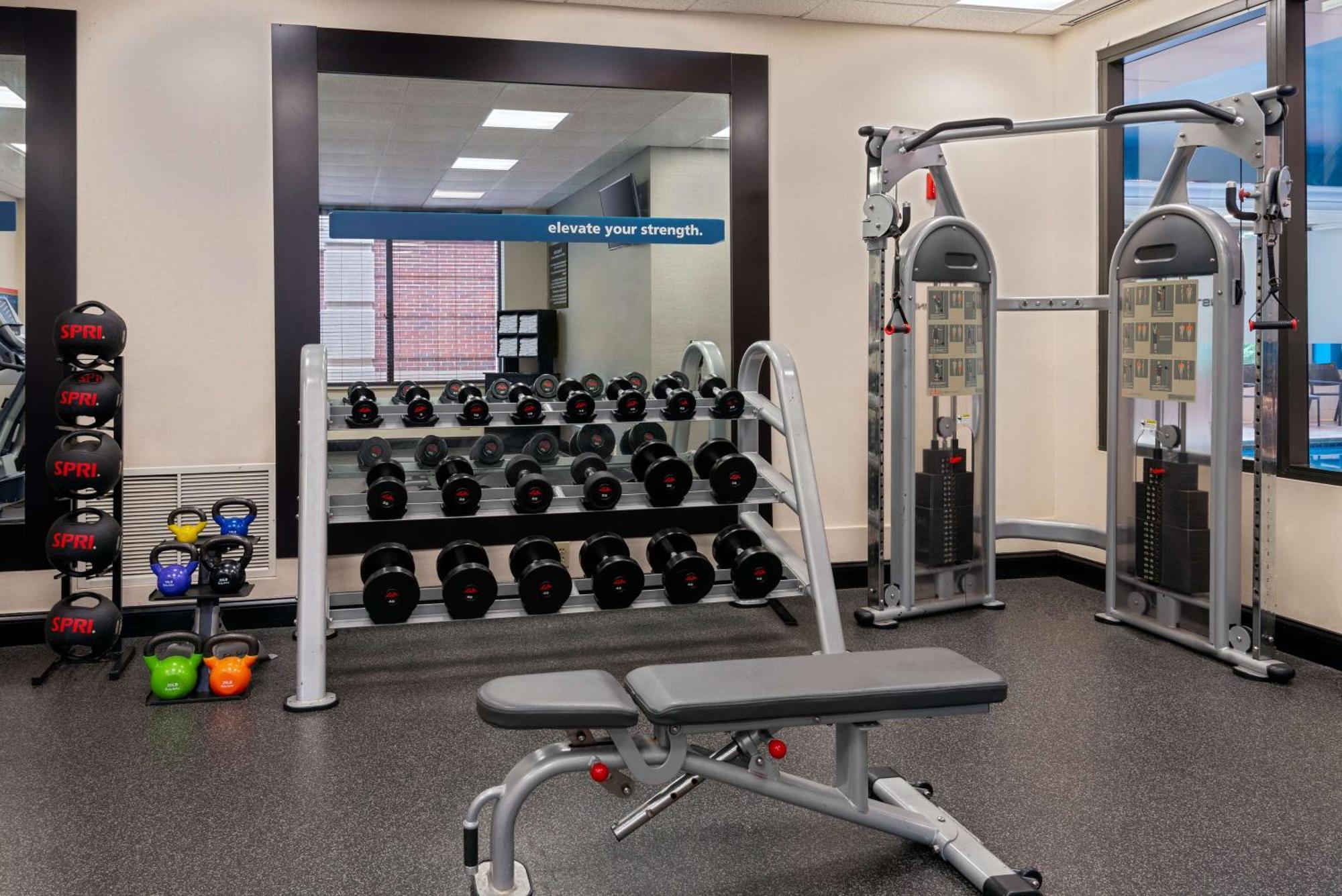 Hampton Inn Hartford Airport Windsor Locks Eksteriør billede