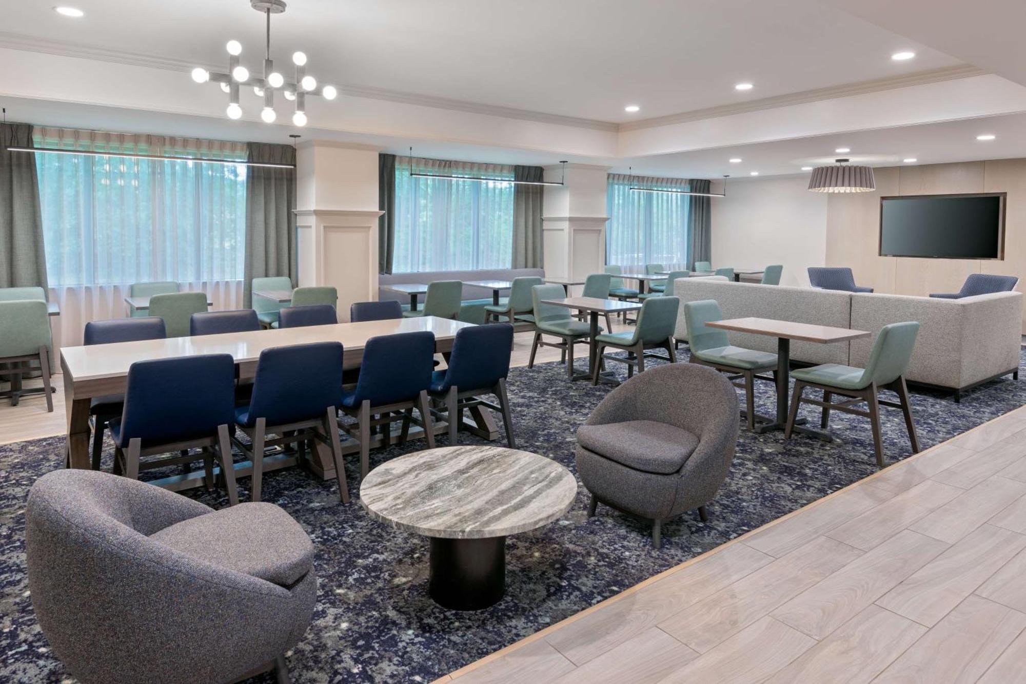 Hampton Inn Hartford Airport Windsor Locks Eksteriør billede