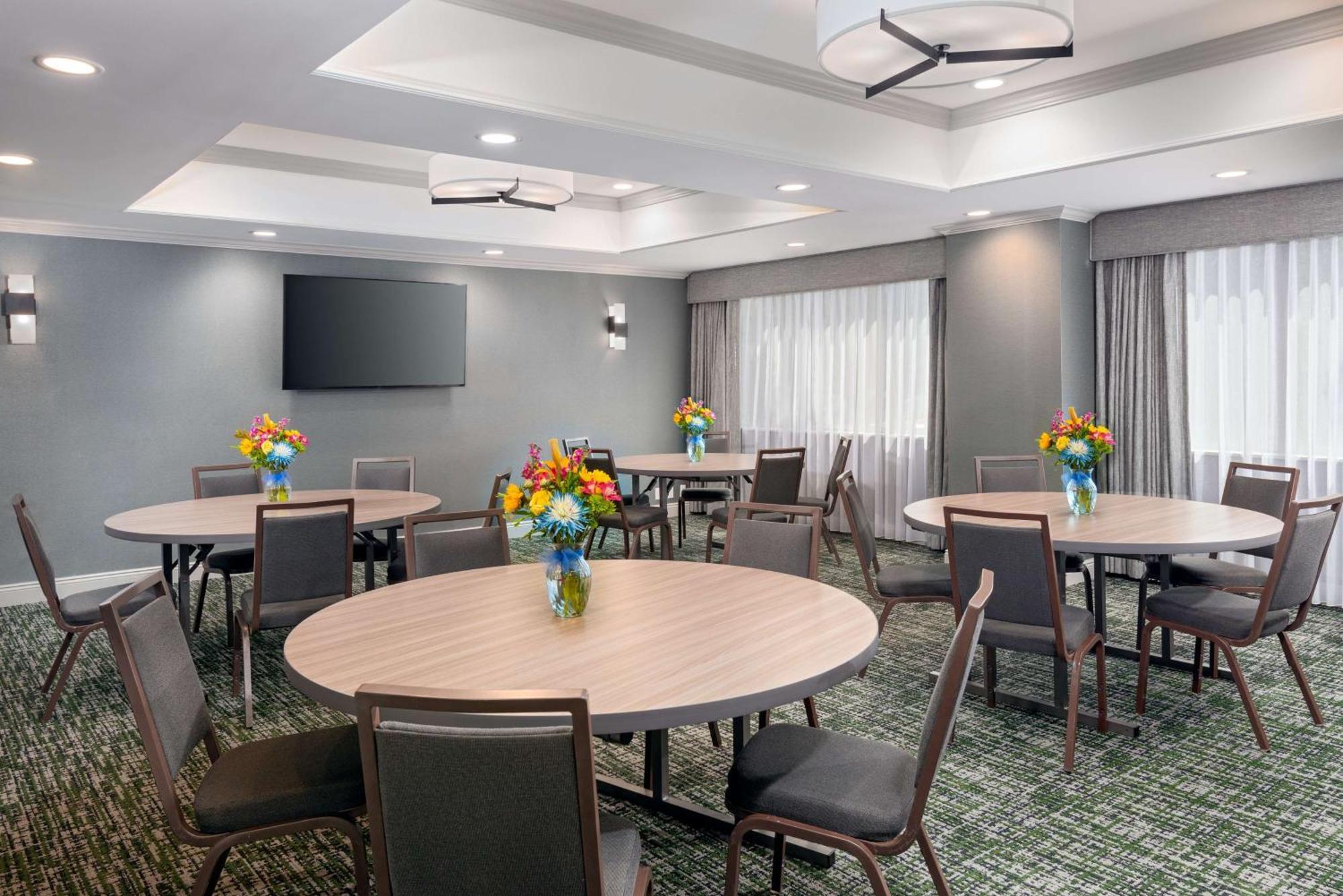 Hampton Inn Hartford Airport Windsor Locks Eksteriør billede