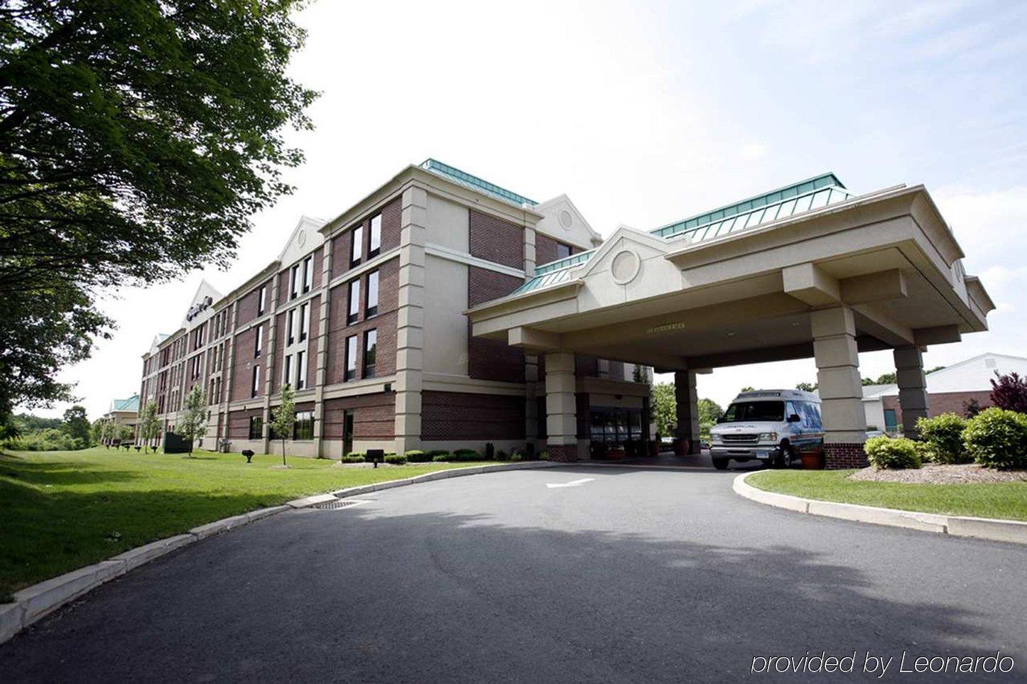 Hampton Inn Hartford Airport Windsor Locks Eksteriør billede