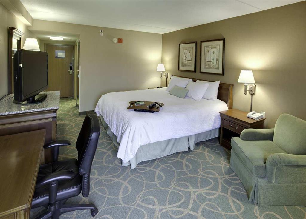 Hampton Inn Hartford Airport Windsor Locks Værelse billede